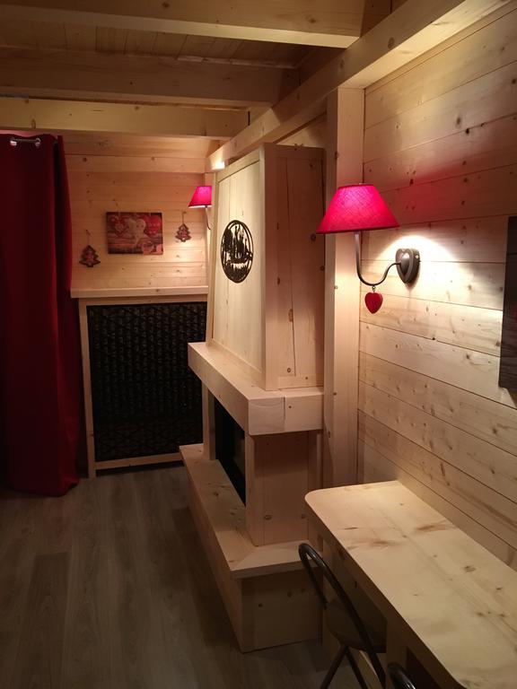 Relais Mont Jura Adults Only Bed & Breakfast Lélex Cameră foto